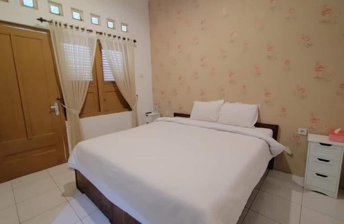 Central Yogyakarta House | Maerakatja Hotel Yogyakarta