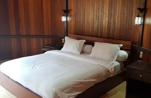 Waisai Hotel | Korpak Villa & Resort Raja Ampat