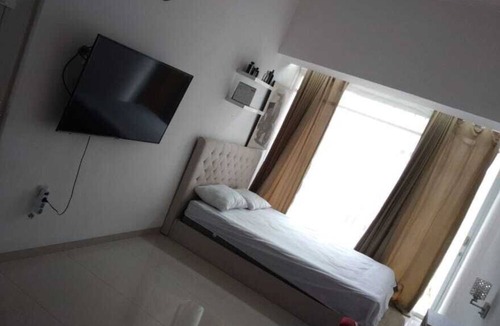 Bandung Villa | De Villa Atas Bukit by HouseinBandung