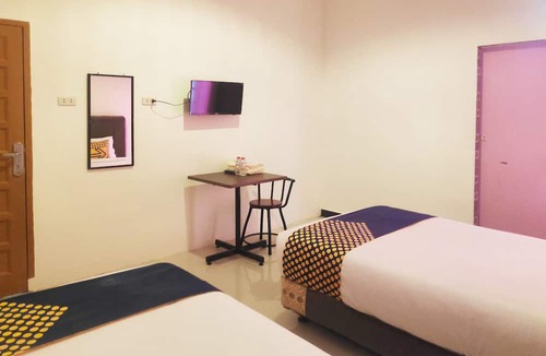 Hutagodang House | OYO 2220 PINK'S GUEST HOUSE