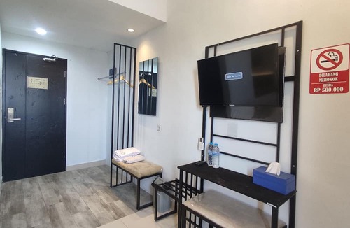 Tuban Sub-District Hotel | De La Charis Hotel by Waringin Hospitality
