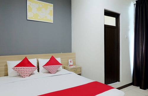 Muara Bungo Hotel | OYO 1474 Hotel Fayadh