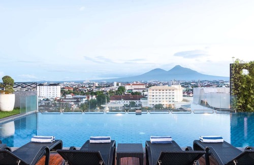 Malioboro Hotel | Novotel Suites Yogyakarta Malioboro