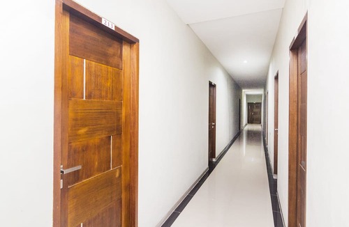 Batam Hotel | Capital O 1867 Kara Guest House