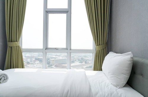Chinatown Apartment | Fabulous 2BR Lucky Tower Apartment