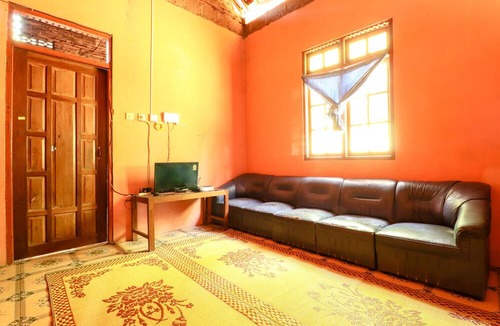 Kokap House | Iran Homestay