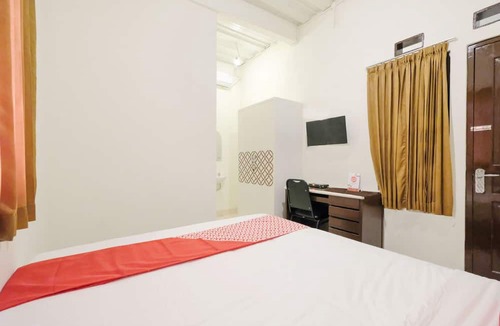 Salatiga Hotel | Super OYO Collection O 2383 Andongkoe 64 Salatiga