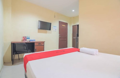 Kualakapuas Hotel | RedDoorz @ Jalan Cilik Riwut Kapuas
