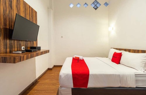 Medan House | RedDoorz @ Binjai