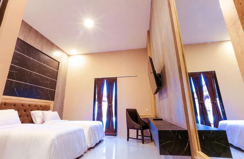 Dinoyo Hotel | Giri Palma Hotel