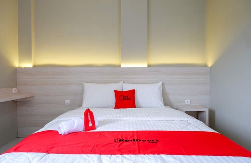 West Semarang Hotel | RedDoorz Syariah near PRPP Semarang