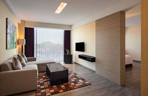 Padang Hotel | Mercure Padang
