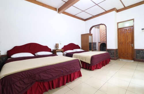 Pasirjambu Hotel | Kampung Pa'go Resort Hotel