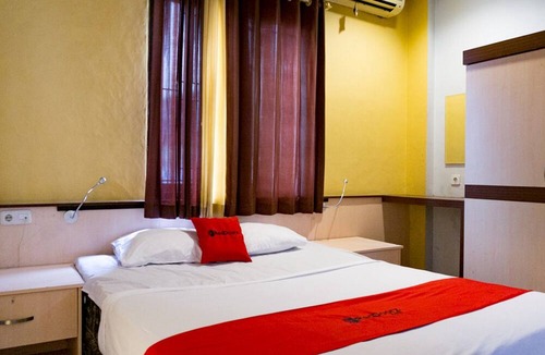 Jayapura Hotel | RedDoorz near Pelabuhan Jayapura