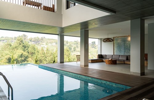 Bandung Villa | Kamala Plantation View 10BR Infinity pool+billiard