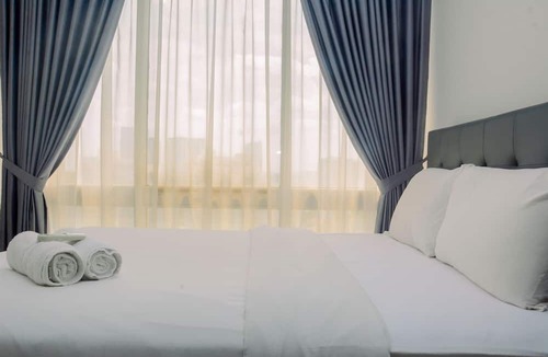 Setiabudi Apartment | Comfy and Spacious 2BR The Masterpiece Epicentrum Apartment By Travelio