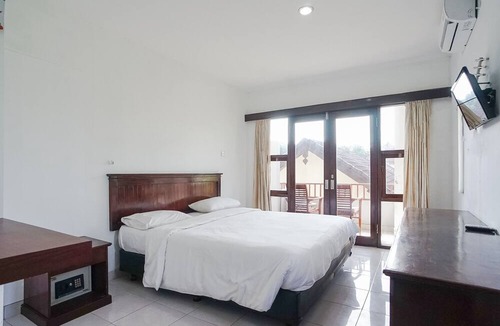 Downtown Kuta House | Indopurejoy House - Komala Indah Cottages - Hostel