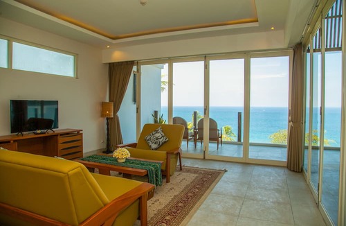 Senggigi Hotel | Rajavilla Lombok Resort