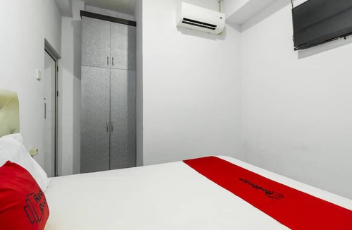 Gambir House | Reddoorz near Gajah Mada Plaza 2