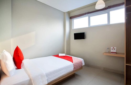 Kampung Bali Hotel | Flagship 101 Apple Platinum