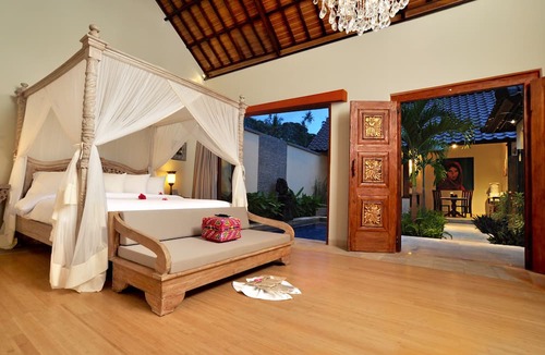 Mangsit Hotel | The Villas by Puri Mas Boutique Resort