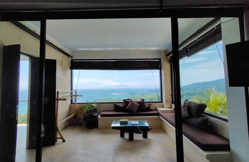Senggigi Bed & Breakfast | Villa Umbrella