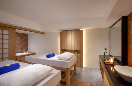Palembang Hotel | Wyndham Opi Hotel Palembang