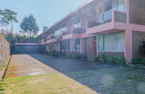 Kopeng Hotel | RedDoorz Syariah near Kopeng Treetop Adventure
