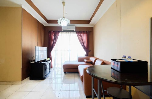 Kelapa Gading Barat Apartment | Modern 2BR at City Home Apartment with Sofa Bed near MOI