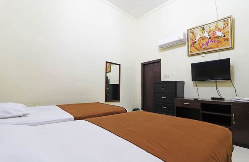 Kebon Sirih Hotel | Borneo Hostel