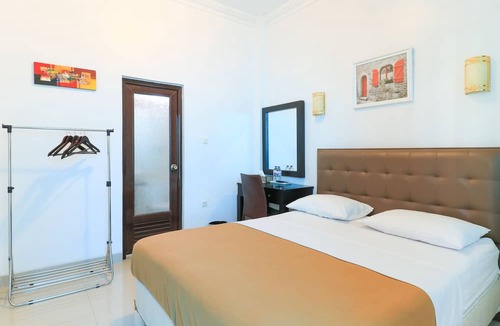 Losari House | Ge JacMart Homestay