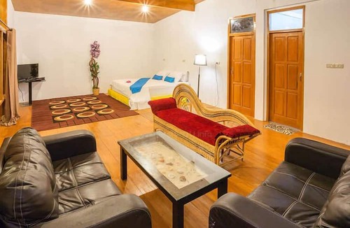 Bawomataluo Bed & Breakfast | Baloho Beach Hotel