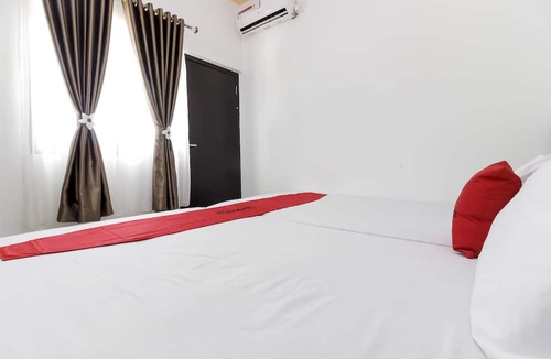 Manado Hotel | RedDoorz near Sam Ratulangi Airport