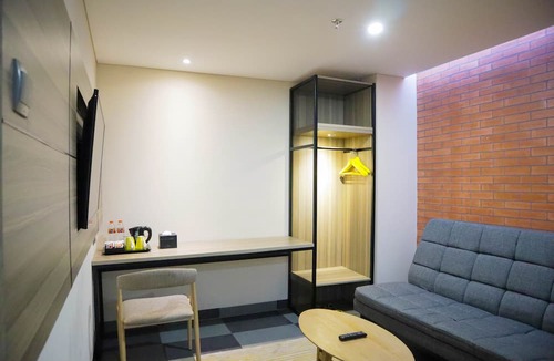 Kalimalang Hotel | ibis Styles Bekasi Jatibening