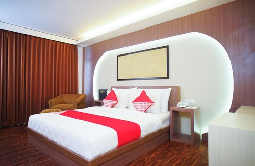 Palembang Hotel | Collection O 166 Hotel Princess