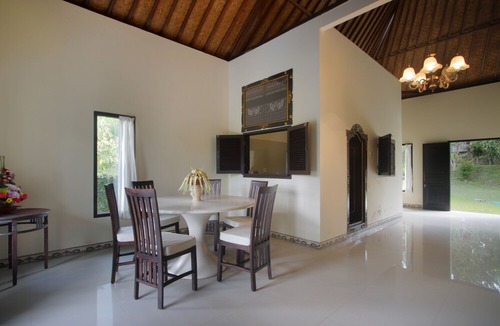 Buahan House | Madesimon Villa