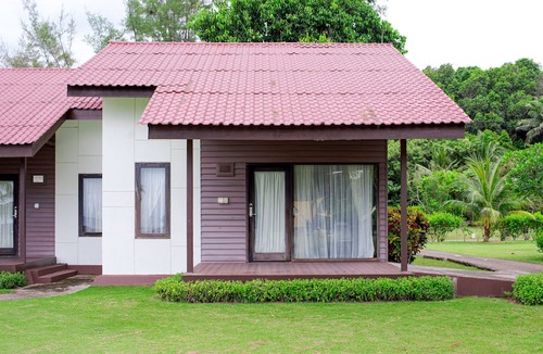 Lagoi Hotel | Mayang Sari Beach Resort