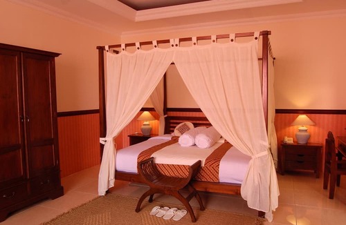 Mulyosari Hotel | Swaloh Hill Resort