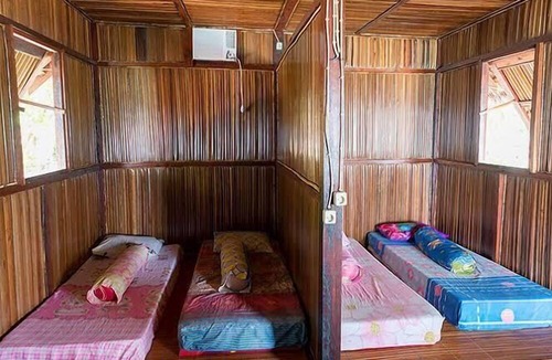 Saprokren House | Andau Homestay