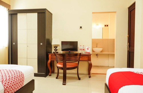 Pogung Lor Hotel | OYO 441 Namira Hotel Syariah