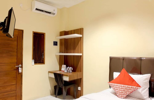 Jakarta Hotel | Hotel O Rumah Ayub Syariah