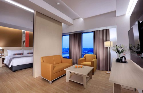 Palembang Hotel | Harper Palembang by ASTON