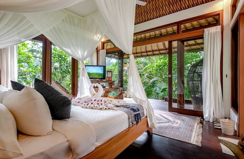 Kelusa Villa | Umah Shanti