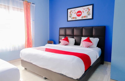 Klojen Hotel | Hotel O Guest House Amalia Malang