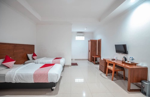 Bekasi Timur Hotel | Hotel O Bunga Karang Hotel