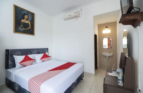 Munggu Hotel | OYO 636 Apartmen Kak Okoh