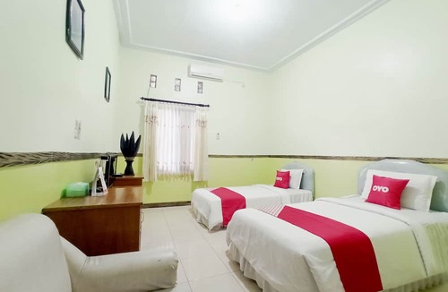 Kediri Hotel | OYO 563 Damar Mas Resort Lereng Kelud