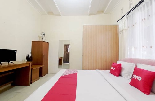 Kediri Hotel | OYO 563 Damar Mas Resort Lereng Kelud