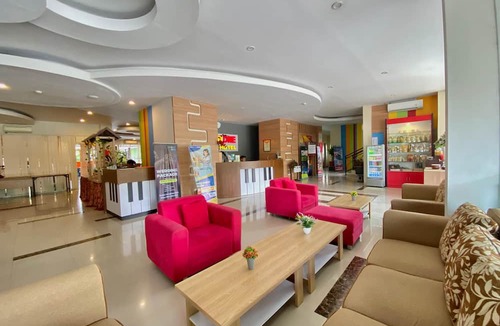 Nganjuk Hotel | Front One Hotel Nganjuk