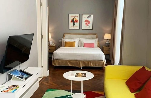 Cipete Selatan Hotel | White Tree Residence